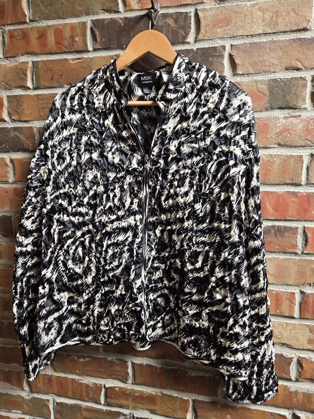 MSK Black & Soft Cream Abstract Textured Jacket Beaded Silky Soft Drapey Layer